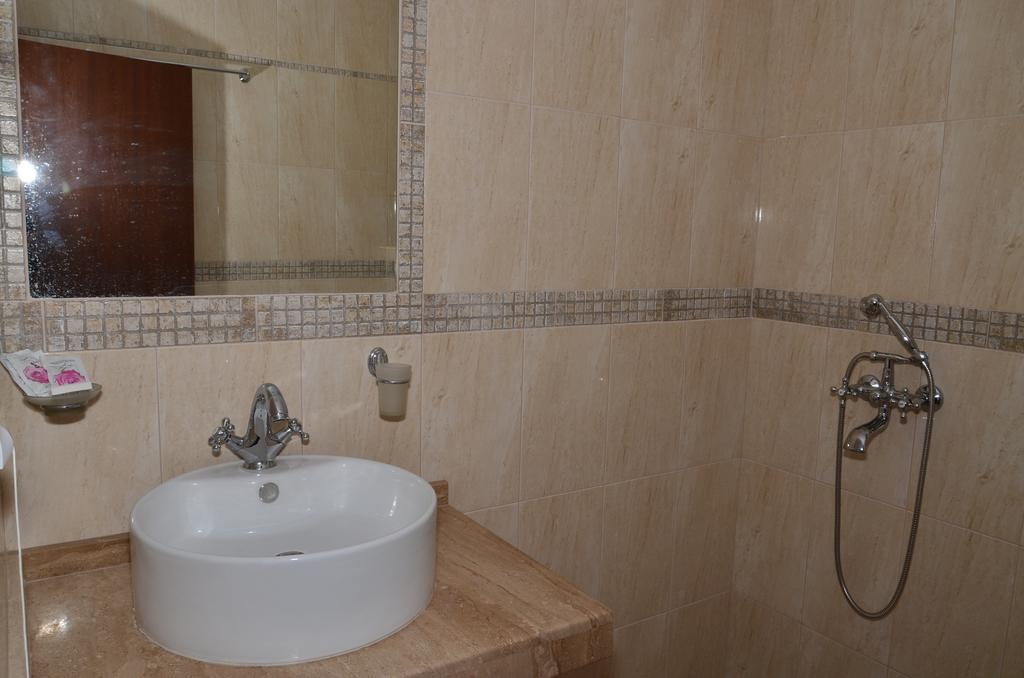 La Piazza Primorsko Rooms & Apartments Kültér fotó